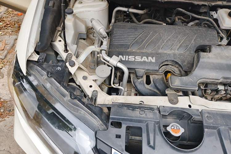 Used Nissan X-Trail 2022 2.0L Two-Wheel Drive Smart Connect & Comfort Edition Engine Bay Right