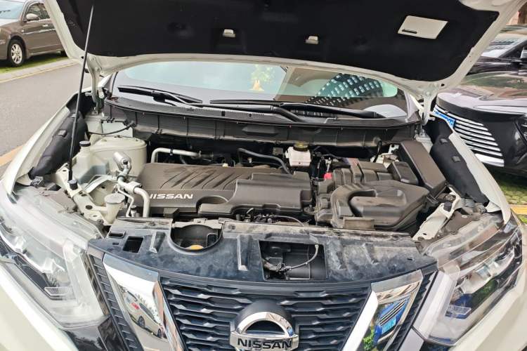 Used Nissan X-Trail 2022 Revised Version 2.0L Two-Wheel Drive Smart Connect Premium Edition Engine Bay