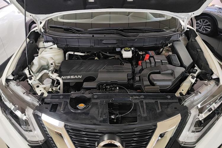Used Nissan X-Trail 2022 2.0L Two-Wheel Drive Smart Connect Premium Edition Engine Bay