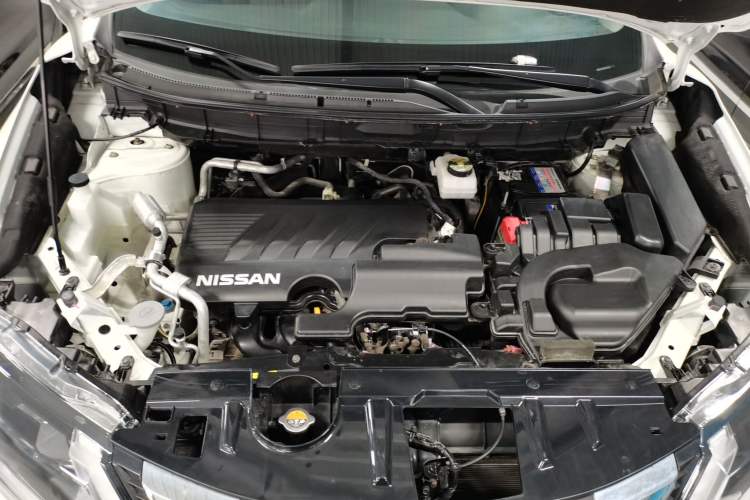 Used Nissan X-Trail 2022 2.0L Two-Wheel Drive Smart Connect & Comfort Edition Engine Bay