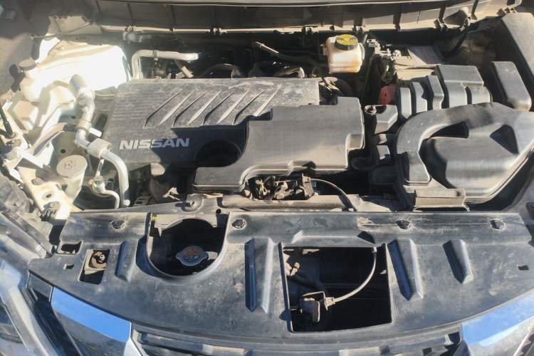 Used Nissan X-Trail 2022 2.0L Two-Wheel Drive Smart Connect Premium Edition Engine Bay