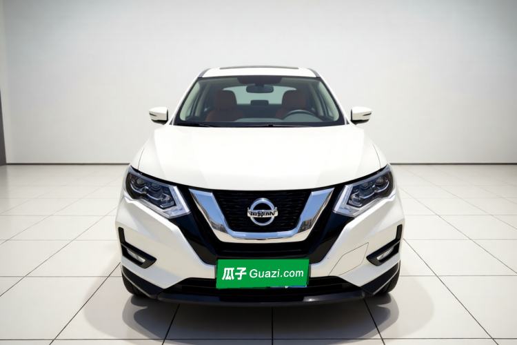 Used Nissan X-Trail 2022 2.0L Two-Wheel Drive Smart Connect Premium Edition Exterior 1