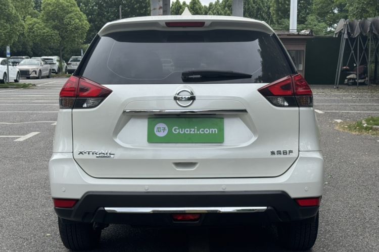 Used Nissan X-Trail 2022 Revised Version 2.0L Two-Wheel Drive Smart Connect & Comfort Edition Exterior 1