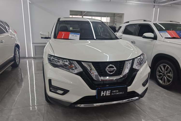Used Nissan X-Trail 2022 Revised Version 2.0L Two-Wheel Drive Smart Connect & Comfort Edition Exterior 1