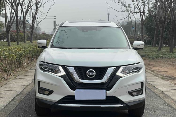 Used Nissan X-Trail 2022 Revised Version 2.0L Two-Wheel Drive Smart Connect Premium Edition Exterior 1