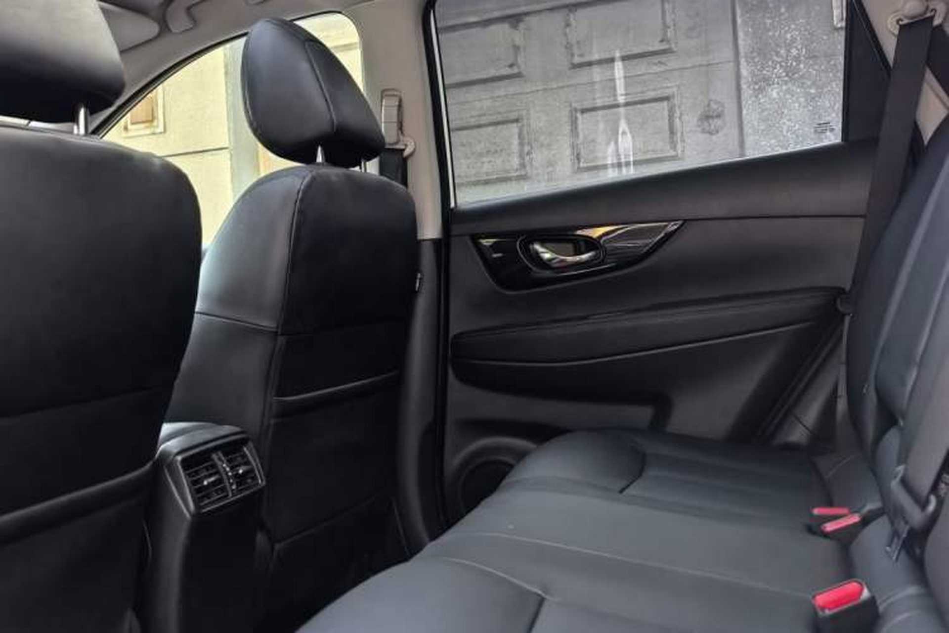Used Nissan X-Trail 2022 2.0L Two-Wheel Drive Smart Connect Premium Edition Exterior 11