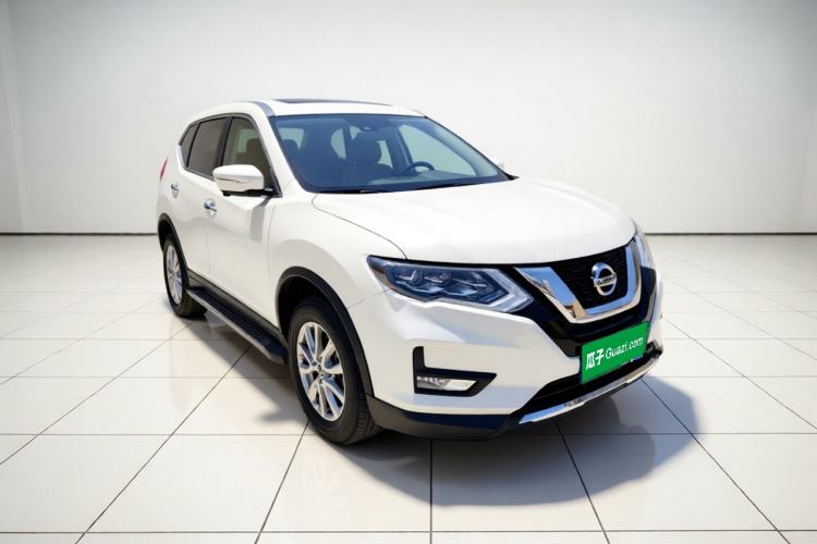 Used Nissan X-Trail 2022 2.0L Two-Wheel Drive Smart Connect Premium Edition Exterior 2
