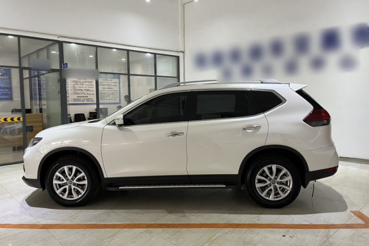 Used Nissan X-Trail 2022 2.0L Two-Wheel Drive Smart Connect & Comfort Edition Exterior 3