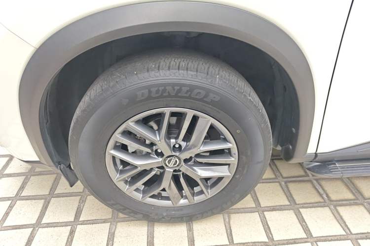 Used Nissan X-Trail 2022 VC-Turbo 300 CVT 2WD Star & Moon Limited Edition Exterior 3