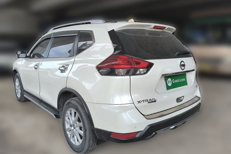 Used Nissan X-Trail 2022 2.0L Two-Wheel Drive Smart Connect Premium Edition Exterior 3