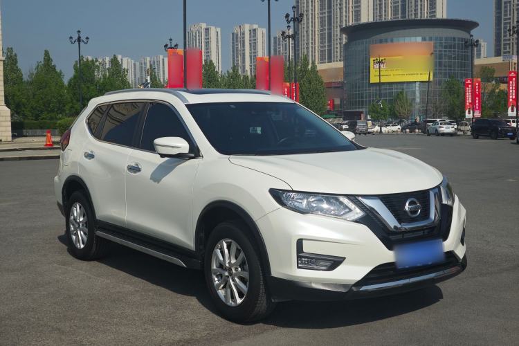 Used Nissan X-Trail 2022 Revised Version 2.0L Two-Wheel Drive Smart Connect & Comfort Edition Exterior 4