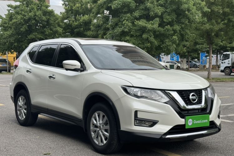 Used Nissan X-Trail 2022 Revised Version 2.0L Two-Wheel Drive Smart Connect & Comfort Edition Exterior 4