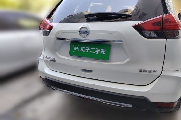 Used Nissan X-Trail 2022 Revised Version 2.0L Two-Wheel Drive Smart Connect Premium Edition Exterior 4