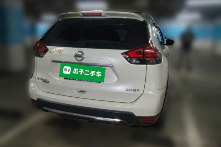 Used Nissan X-Trail 2022 Revised Version 2.0L Two-Wheel Drive Smart Connect & Comfort Edition Exterior 5