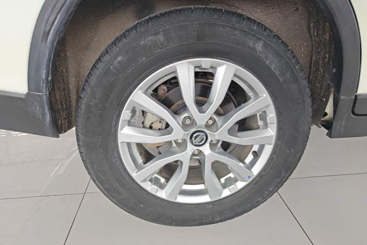 Used Nissan X-Trail 2022 2.0L Two-Wheel Drive Smart Connect & Comfort Edition Exterior 5
