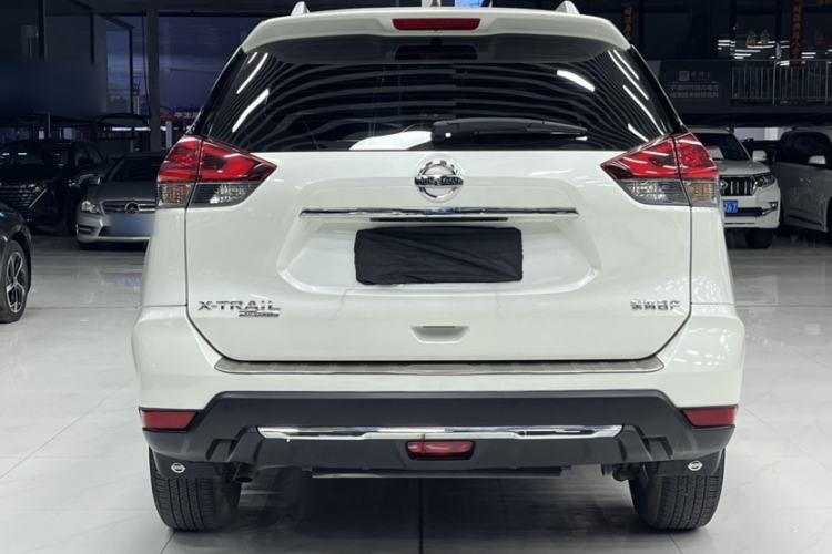 Used Nissan X-Trail 2022 2.0L Two-Wheel Drive Smart Connect Premium Edition Exterior 5