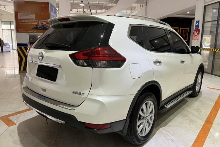Used Nissan X-Trail 2022 2.0L Two-Wheel Drive Smart Connect & Comfort Edition Exterior 6