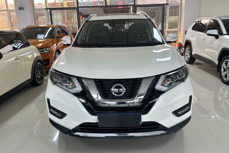 Used Nissan X-Trail 2022 2.0L Two-Wheel Drive Smart Connect Premium Edition Exterior 6