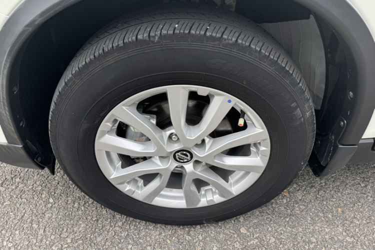 Used Nissan X-Trail 2022 Revised Version 2.0L Two-Wheel Drive Smart Connect & Comfort Edition Exterior 7