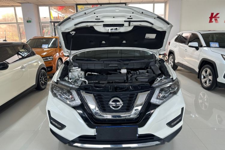 Used Nissan X-Trail 2022 2.0L Two-Wheel Drive Smart Connect Premium Edition Exterior 7