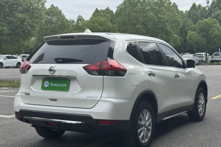 Used Nissan X-Trail 2022 Revised Version 2.0L Two-Wheel Drive Smart Connect & Comfort Edition Exterior 8