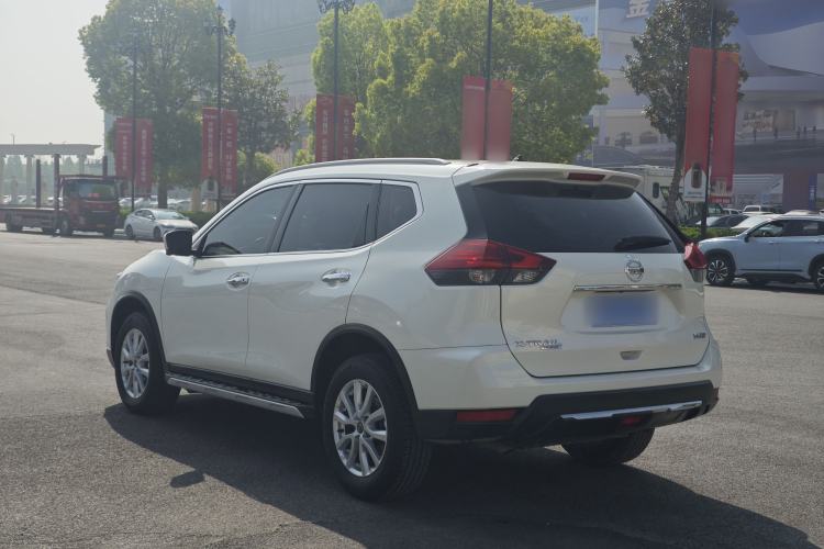 Used Nissan X-Trail 2022 Revised Version 2.0L Two-Wheel Drive Smart Connect & Comfort Edition Exterior 9