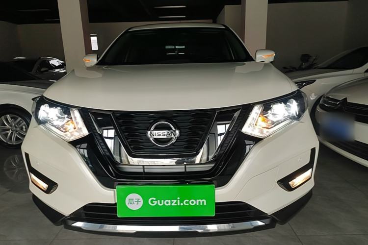 Used Nissan X-Trail 2022 2.0L Two-Wheel Drive Smart Connect Premium Edition Front
