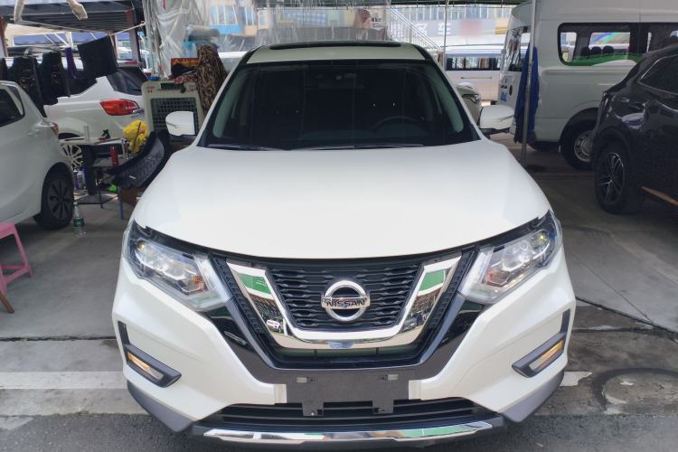Used Nissan X-Trail 2022 2.0L Two-Wheel Drive Smart Connect Premium Edition Front