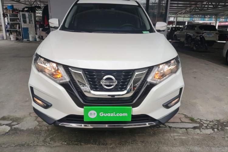 Used Nissan X-Trail 2022 Revised Version 2.0L Two-Wheel Drive Smart Connect & Comfort Edition Front