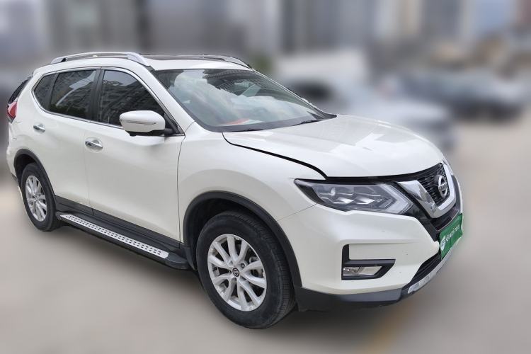 Used Nissan X-Trail 2022 Revised Version 2.0L Two-Wheel Drive Smart Connect Premium Edition Front Right 45 Deg