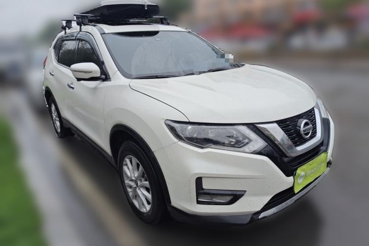 Used Nissan X-Trail 2022 2.0L Two-Wheel Drive Smart Connect & Comfort Edition Front Right 45 Deg