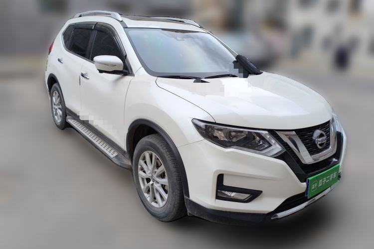 Used Nissan X-Trail 2022 2.0L Two-Wheel Drive Smart Connect & Comfort Edition Front Right 45 Deg