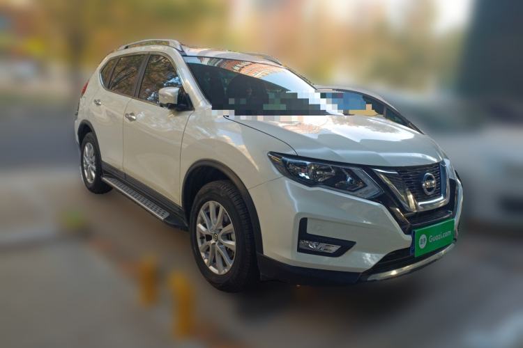 Used Nissan X-Trail 2022 Revised Version 2.0L Two-Wheel Drive Smart Connect & Comfort Edition Front Right 45 Deg