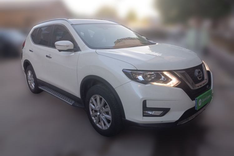 Used Nissan X-Trail 2022 2.0L Two-Wheel Drive Smart Connect & Comfort Edition Front Right 45 Deg