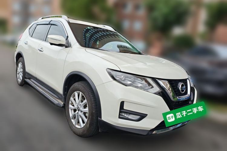 Used Nissan X-Trail 2022 Revised Version 2.0L Two-Wheel Drive Smart Connect Premium Edition Front Right 45 Deg