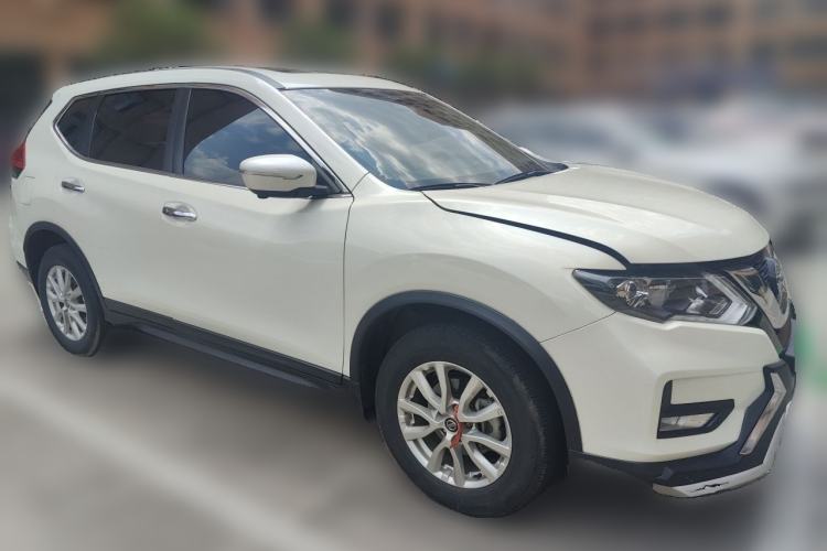 Used Nissan X-Trail 2022 Revised Version 2.0L Two-Wheel Drive Smart Connect Premium Edition Front Right 45 Deg