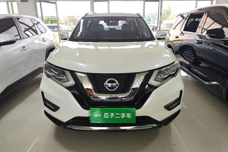 Used Nissan X-Trail 2022 2.0L Two-Wheel Drive Smart Connect Premium Edition Front