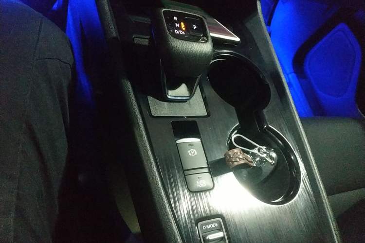 Used Nissan X-Trail 2022 VC-Turbo 300 CVT 2WD Star & Moon Limited Edition Gear Lever