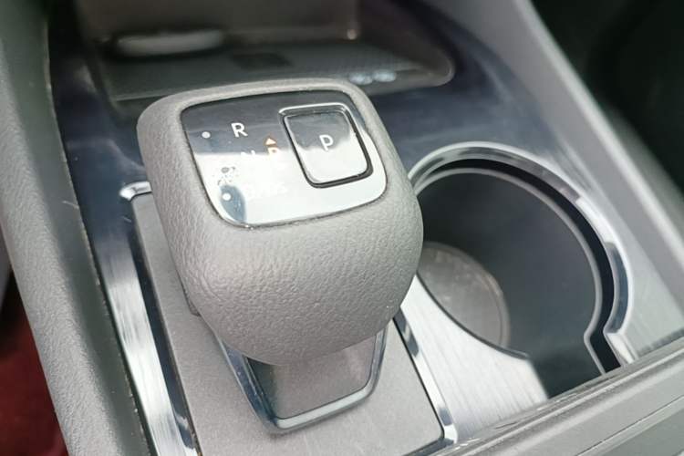 Used Nissan X-Trail 2022 VC-Turbo 300 CVT 2WD Star & Moon Limited Edition Gear Lever