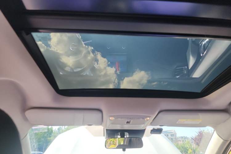 Used Nissan X-Trail 2022 2.0L Two-Wheel Drive Smart Connect Premium Edition Headliner