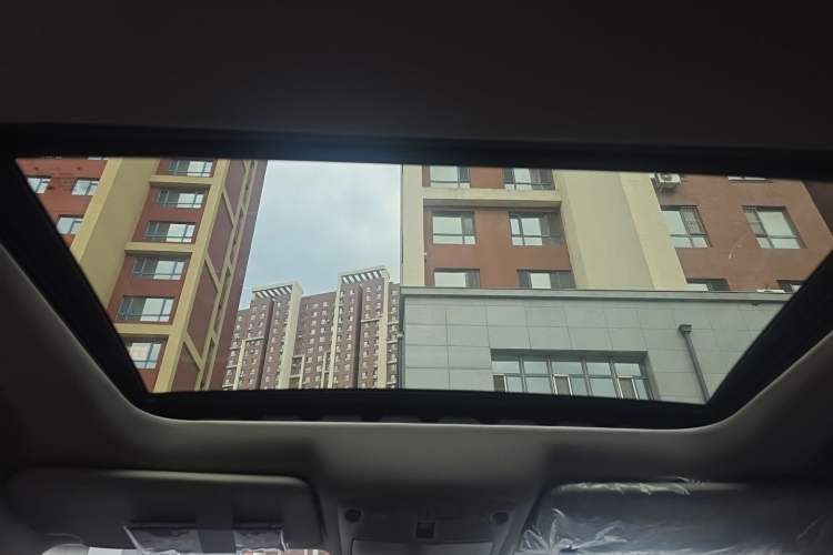 Used Nissan X-Trail 2022 2.0L Two-Wheel Drive Smart Connect Premium Edition Headliner