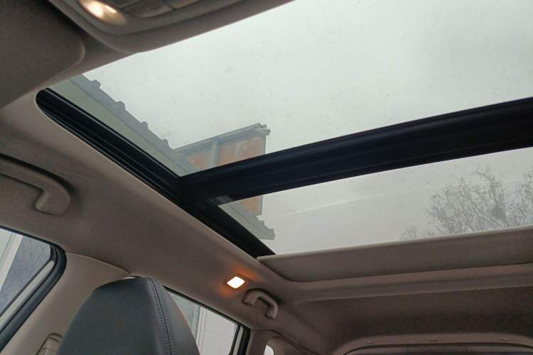 Used Nissan X-Trail 2022 2.0L Two-Wheel Drive Smart Connect & Comfort Edition Headliner