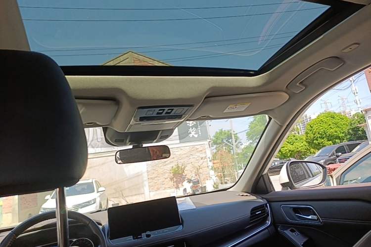 Used Nissan X-Trail 2022 VC-Turbo 300 CVT 2WD Star & Moon Limited Edition Headliner