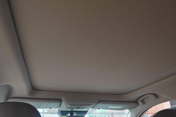 Used Nissan X-Trail 2022 2.0L Two-Wheel Drive Smart Connect & Comfort Edition Headliner