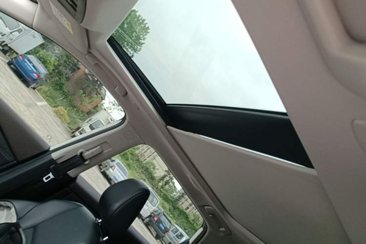 Used Nissan X-Trail 2022 VC-Turbo 300 CVT 2WD Star & Moon Limited Edition Headliner
