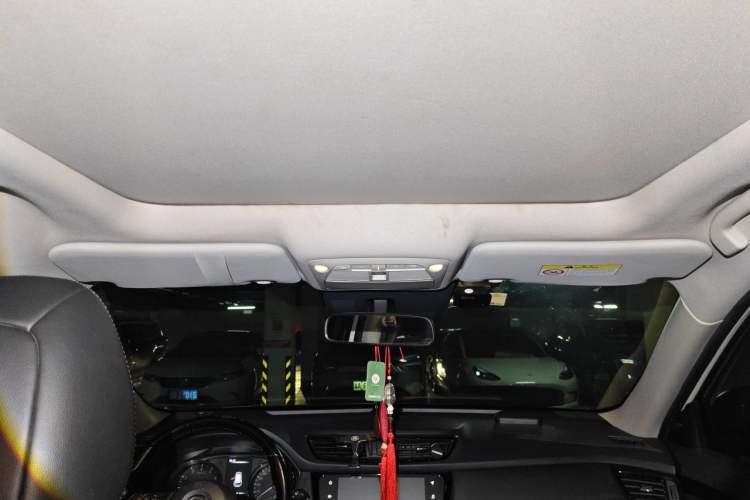 Used Nissan X-Trail 2022 2.0L Two-Wheel Drive Smart Connect Premium Edition Headliner