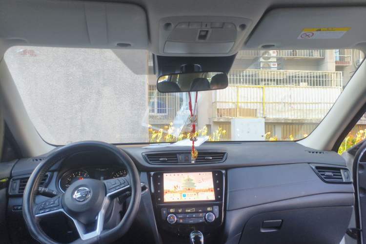 Used Nissan X-Trail 2022 2.0L Two-Wheel Drive Smart Connect Premium Edition Headliner