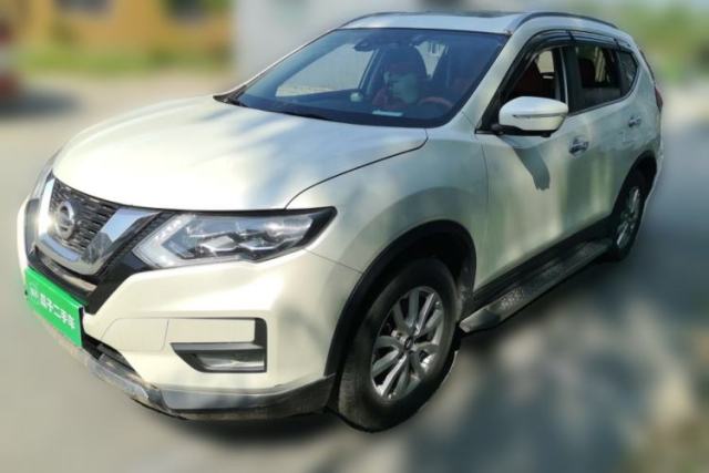 Used Nissan X-Trail 2022 2.0L Two-Wheel Drive Smart Connect Premium Edition
