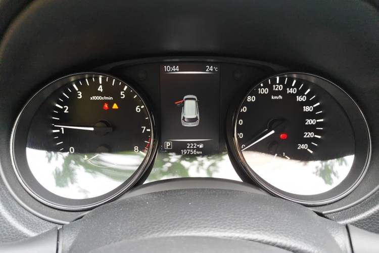 Used Nissan X-Trail 2022 Revised Version 2.0L Two-Wheel Drive Smart Connect Premium Edition Instrument Cluster