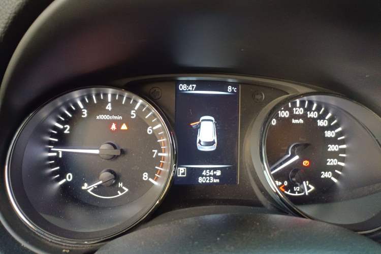 Used Nissan X-Trail 2022 Revised Version 2.0L Two-Wheel Drive Smart Connect & Comfort Edition Instrument Cluster